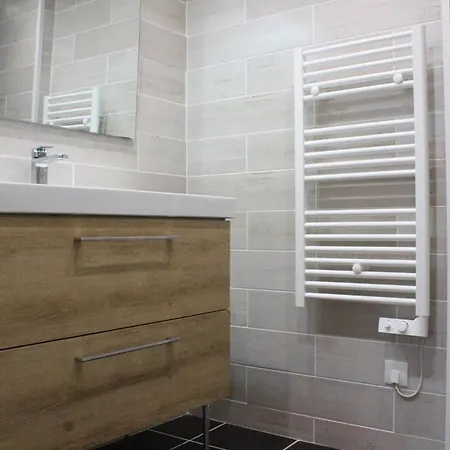 Appt 2 Pieces - Lr180-024 Apartamento